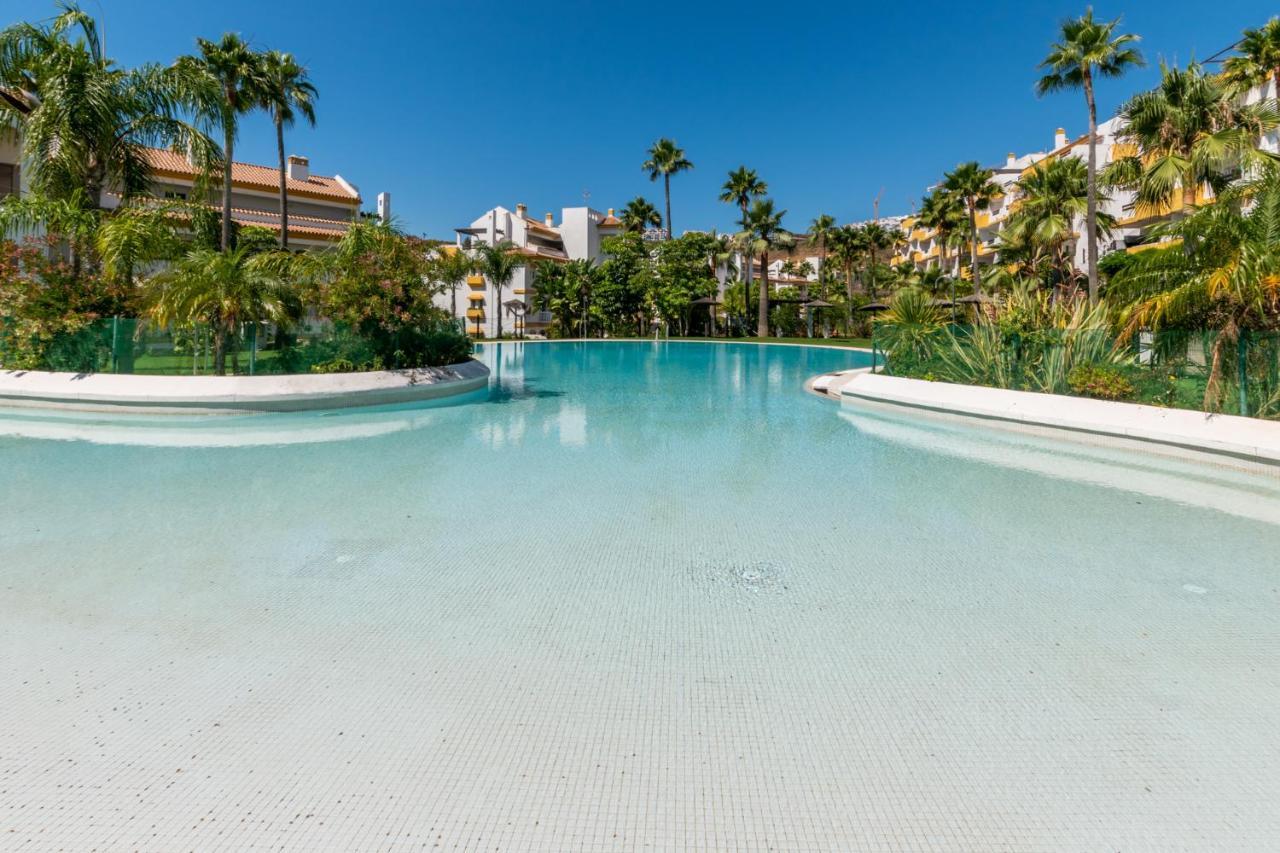 2Br Calanova Grand Golf - Wifi/Ac/Pool Apartment Малага Екстериор снимка