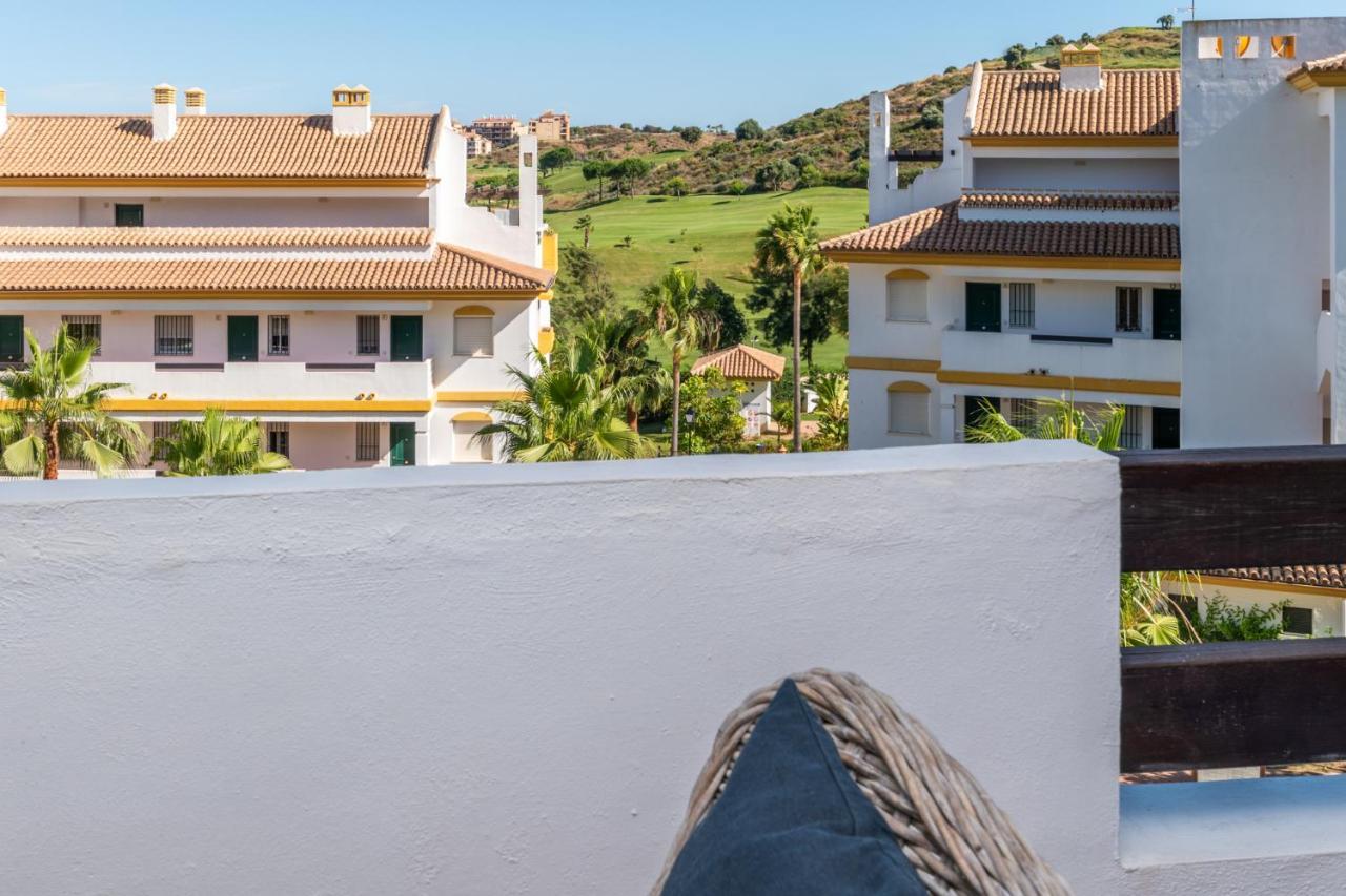 2Br Calanova Grand Golf - Wifi/Ac/Pool Apartment Малага Екстериор снимка